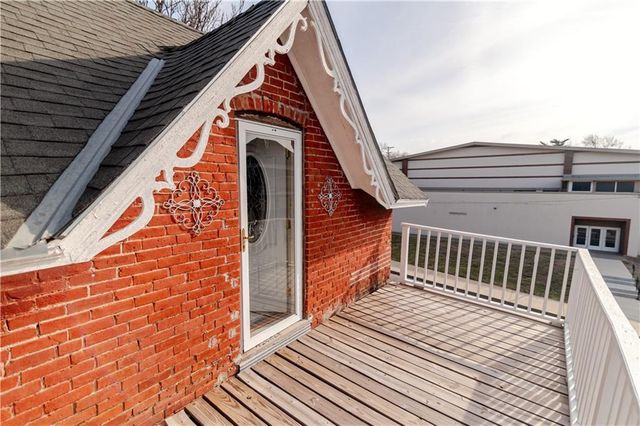 601 ATCHISON Street, Atchison, KS 66002