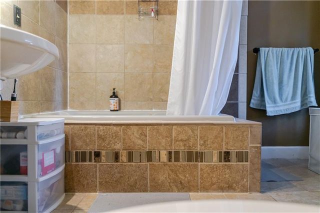 601 ATCHISON Street, Atchison, KS 66002