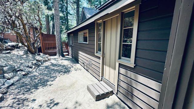 52955 Fern Land Drive, Idyllwild, CA 92549