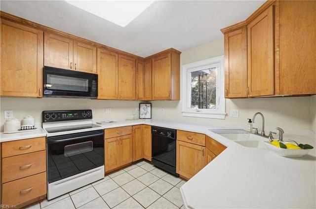 3783 Trant AVE, Norfolk, VA 23502