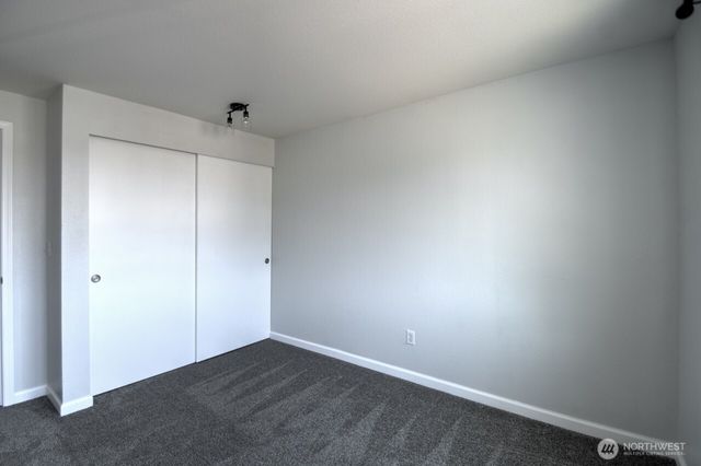 8117 27th Avenue SE, Lacey, WA 98503