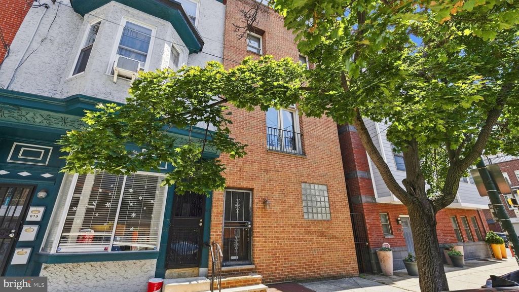 821 S 11TH ST, PHILADELPHIA, PA 19147 — exterior