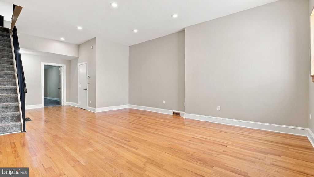 821 S 11TH ST, PHILADELPHIA, PA 19147 — photo 5