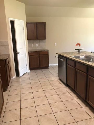 2760 Tanner Street, Forney, TX 75126