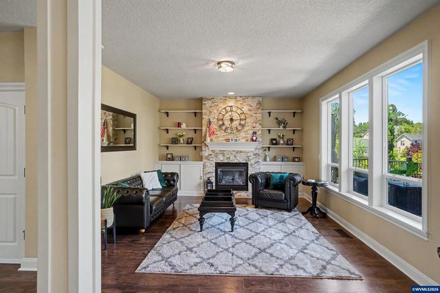 2783 Dutch Oven Av NW, Salem, OR 97304