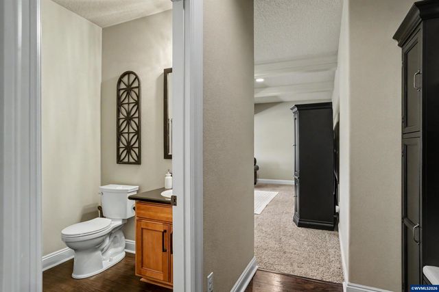 2783 Dutch Oven Av NW, Salem, OR 97304