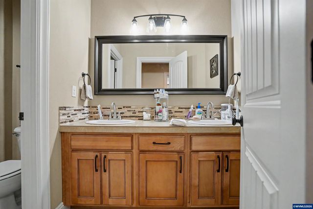 2783 Dutch Oven Av NW, Salem, OR 97304