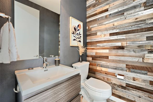 2301 Bluebonnet LN 4, Austin, TX 78704