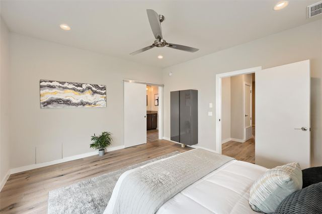 2301 Bluebonnet LN 4, Austin, TX 78704