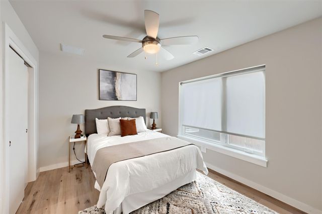 2301 Bluebonnet LN 4, Austin, TX 78704