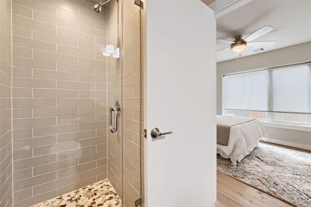 2301 Bluebonnet LN 4, Austin, TX 78704
