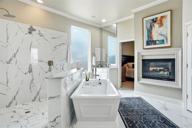 9009 Thornway Drive, North Richland Hills, TX 76182