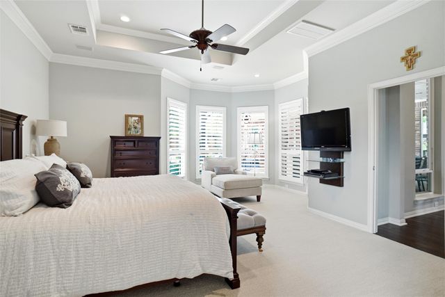9009 Thornway Drive, North Richland Hills, TX 76182