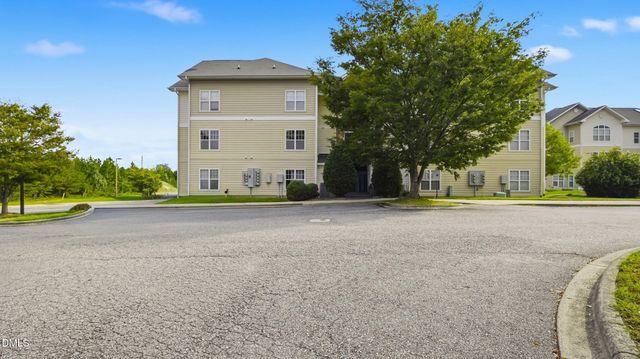 303-102 Campus Walk Trail, Elon, NC 27244