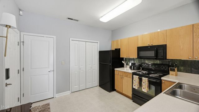 303-102 Campus Walk Trail, Elon, NC 27244