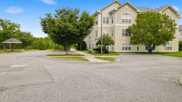 303-102 Campus Walk Trail, Elon, NC 27244