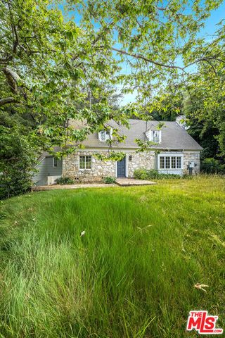 1495 Stone Canyon Road, Los Angeles, CA 90077