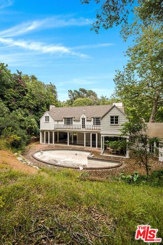 1495 Stone Canyon Road, Los Angeles, CA 90077