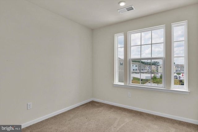 114 FREEDOM WAY, Sicklerville, NJ 08081
