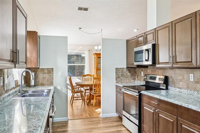 318 SKYE COURT, Leesburg, FL 34788