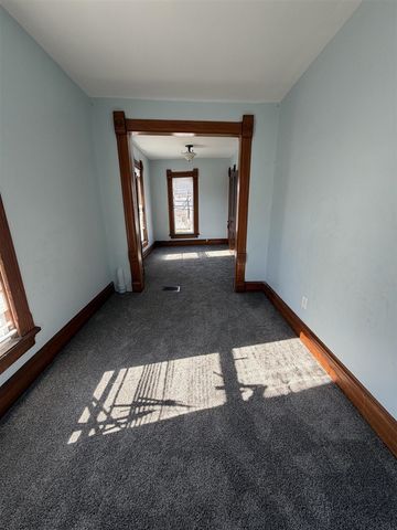 235 N Nottawa Street, Mendon, MI 49072