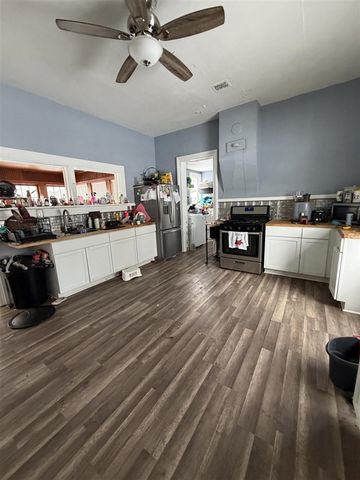 235 N Nottawa Street, Mendon, MI 49072