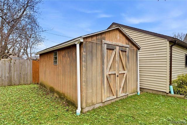 175 Mount Vernon Road, Amherst, NY 14226