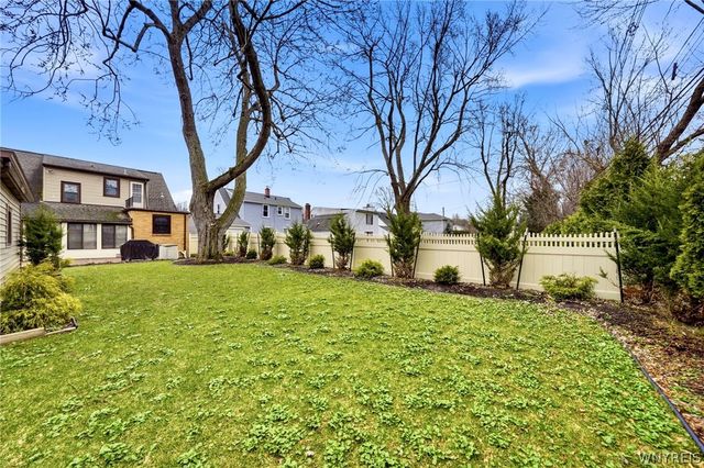 175 Mount Vernon Road, Amherst, NY 14226