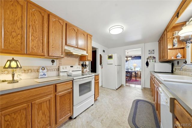 175 Mount Vernon Road, Amherst, NY 14226