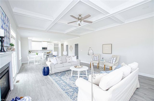 413 Octavia DR, Yorktown, VA 23693