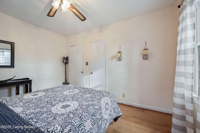 212 Sage Rd, Louisville, KY 40207