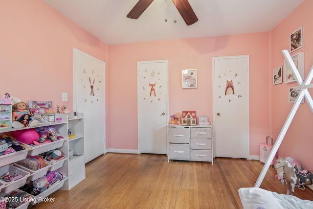 212 Sage Rd, Louisville, KY 40207