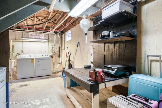 212 Sage Rd, Louisville, KY 40207