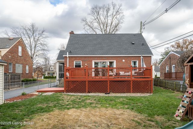 212 Sage Rd, Louisville, KY 40207