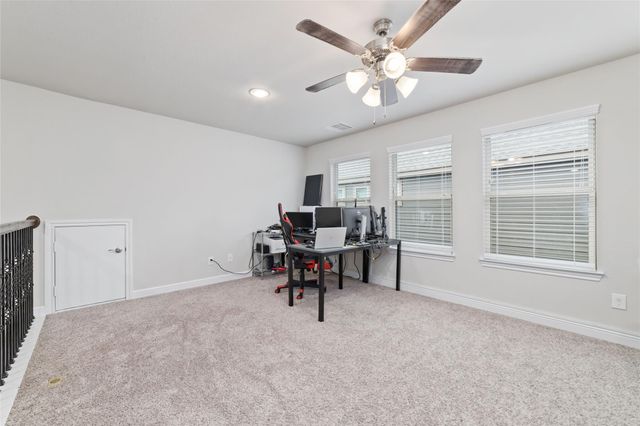 3324 Hickory Leaf Trail, Conroe, TX 77301