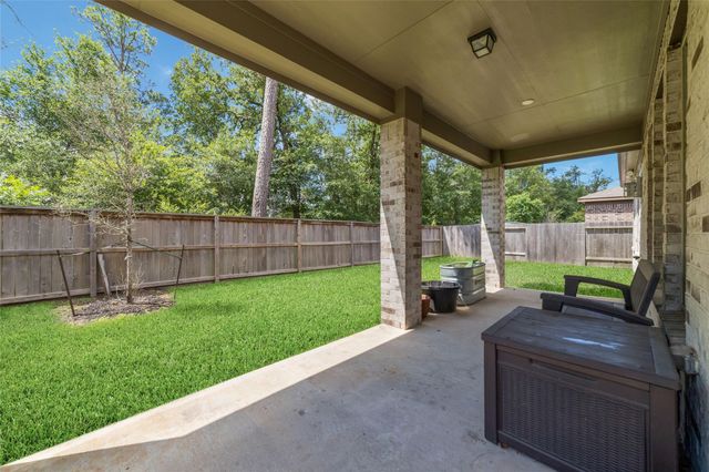 3324 Hickory Leaf Trail, Conroe, TX 77301