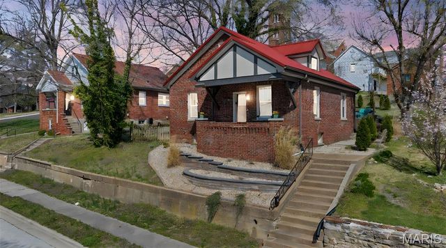 125 W 2nd Street, Hermann, MO 65041