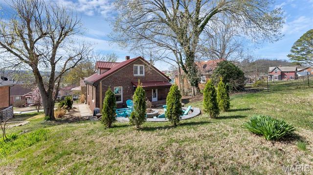 125 W 2nd Street, Hermann, MO 65041
