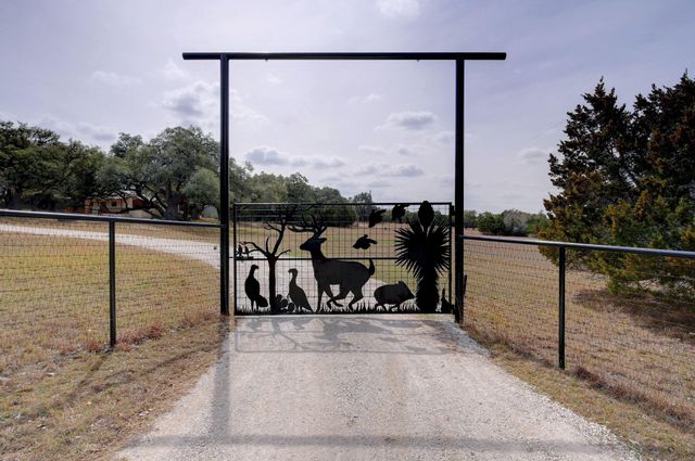 6573 Ranch Road 165, Blanco, TX 78606