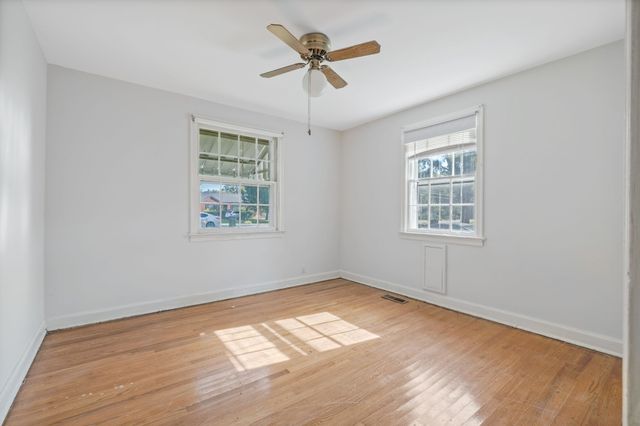 2837 Colonial Cir, Nashville, TN 37214