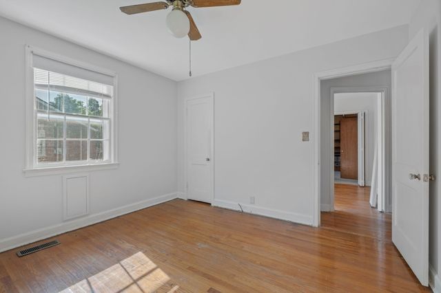 2837 Colonial Cir, Nashville, TN 37214