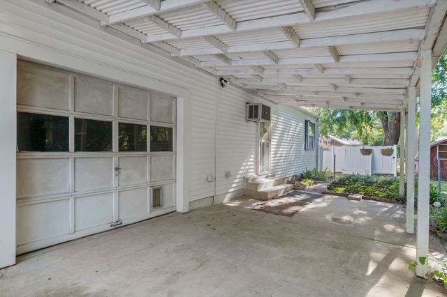 2837 Colonial Cir, Nashville, TN 37214