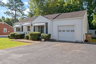 2837 Colonial Cir, Nashville, TN 37214