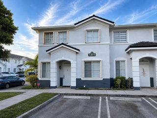 7353 NW 174th Terrace 107, Hialeah, FL 33015