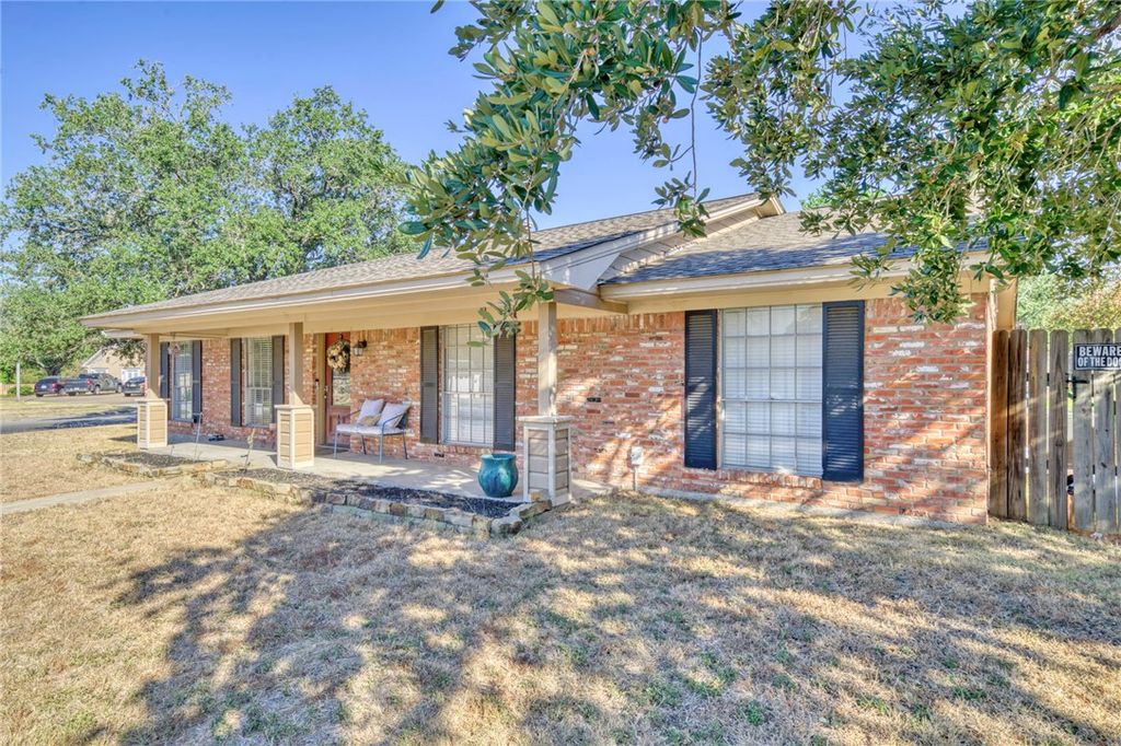 3501 Midwest Drive, Bryan, TX 77802 — photo 4