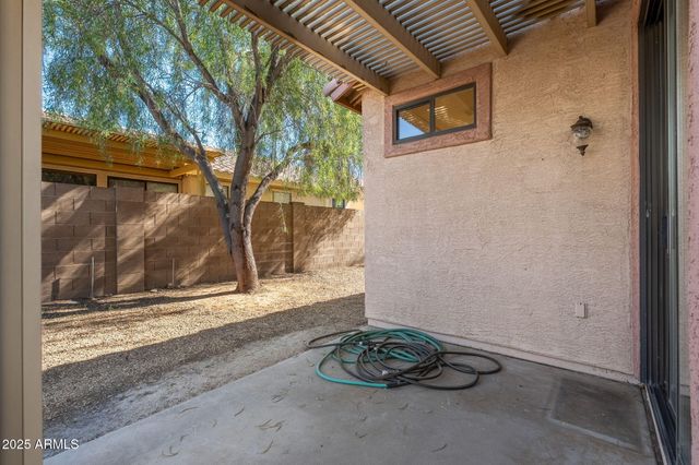 1425 S LINDSAY Road 54, Mesa, AZ 85204