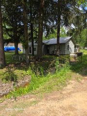 485 Bushong Beach Drive, Gladwin, MI 48624
