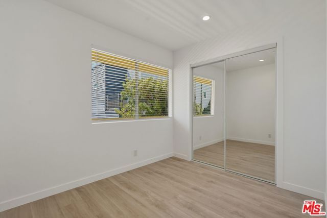 1827 N Van Ness Avenue 6, Los Angeles, CA 90028