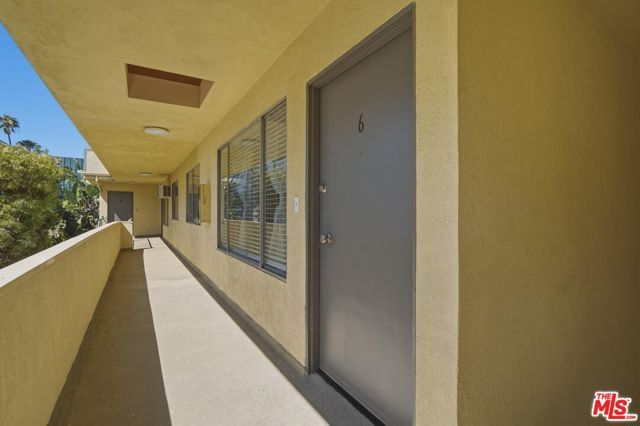 1827 N Van Ness Avenue 6, Los Angeles, CA 90028