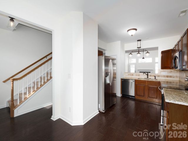 125 Kallie Loop, Mooresville, NC 28117